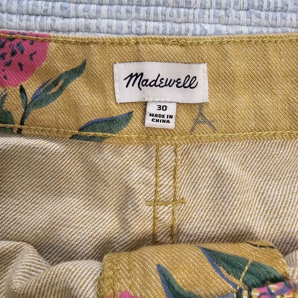 Madewell Yellow Floral Jean Shorts - Picture 4 of 4